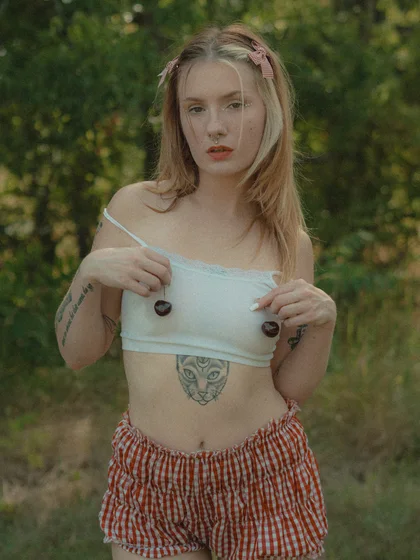 Adison-Strawbaby