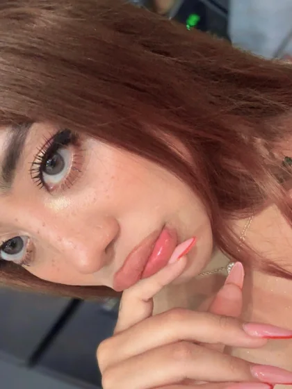 Alexa Roman VIP