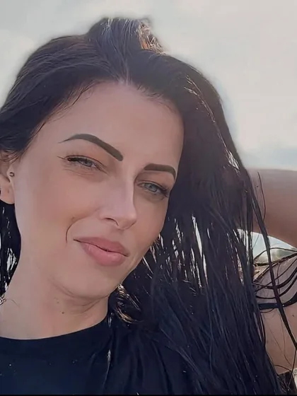 Andreea White
