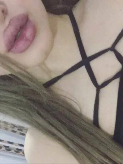 DM ME!💕 (GIA)